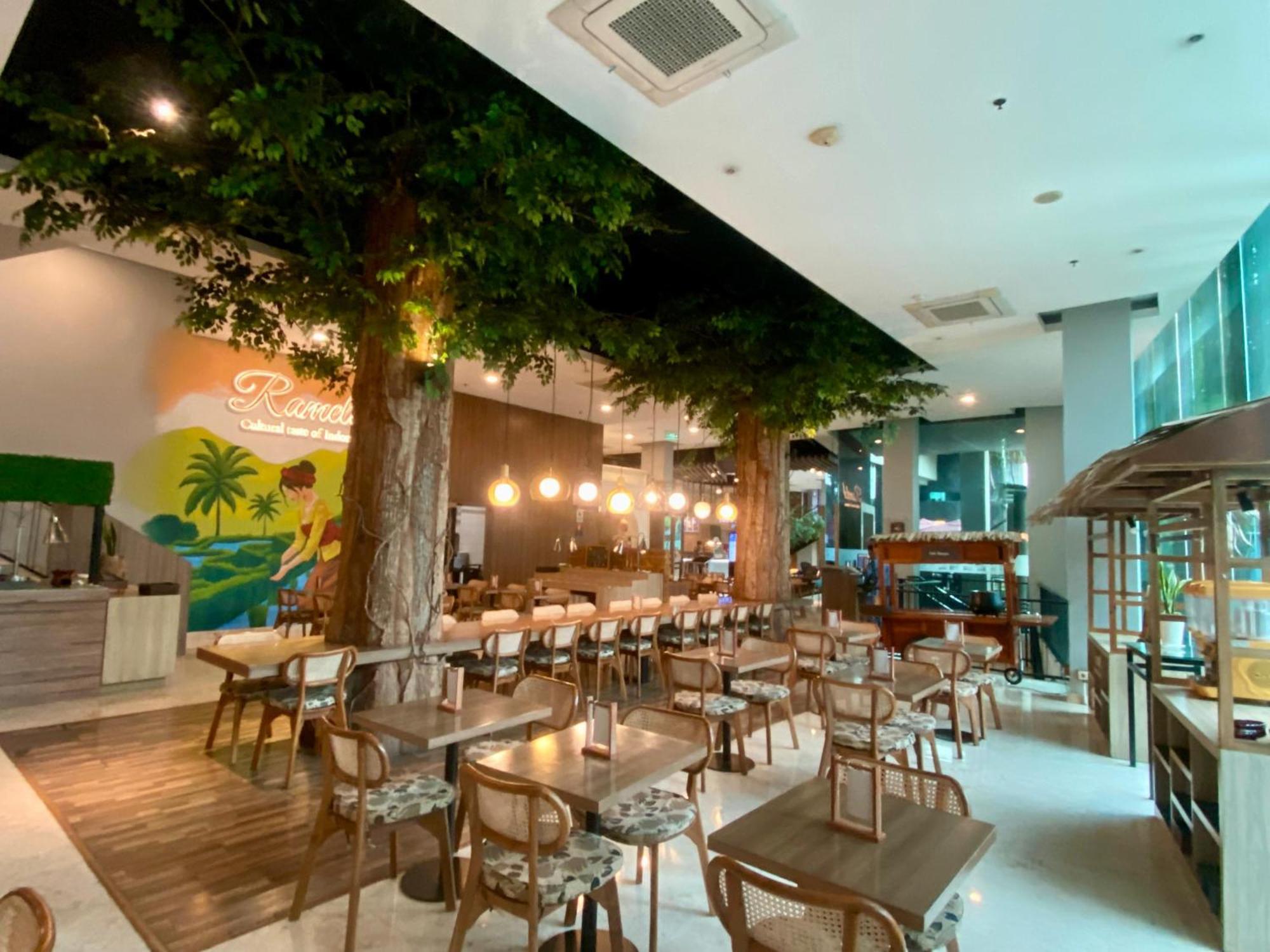 万隆格兰德考德拉酒店 外观 照片